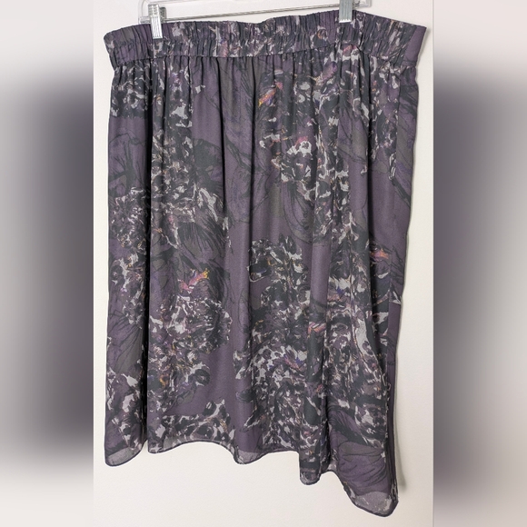 Sejour Women's Mini Skirt Purple 16W Elastic Waist Lined Floral Plum Black NEW - Picture 4 of 8